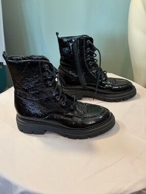 Apropo Black Patent Lace-Up Boots - Women